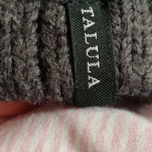 Talula Mittens - Picture 1 of 4